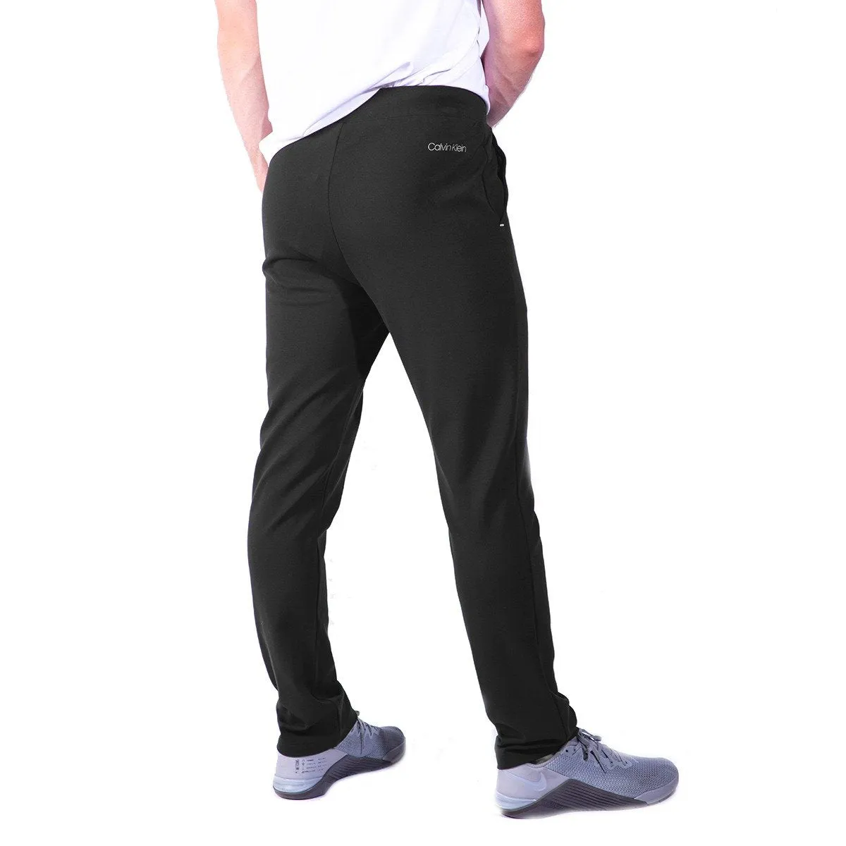 Calvin Klein Men's Move Quick Dry Pants