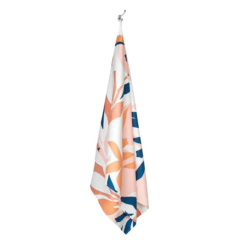 DOCK & BAY Beach Towel Tropics Collection XL Terracotta Tropics