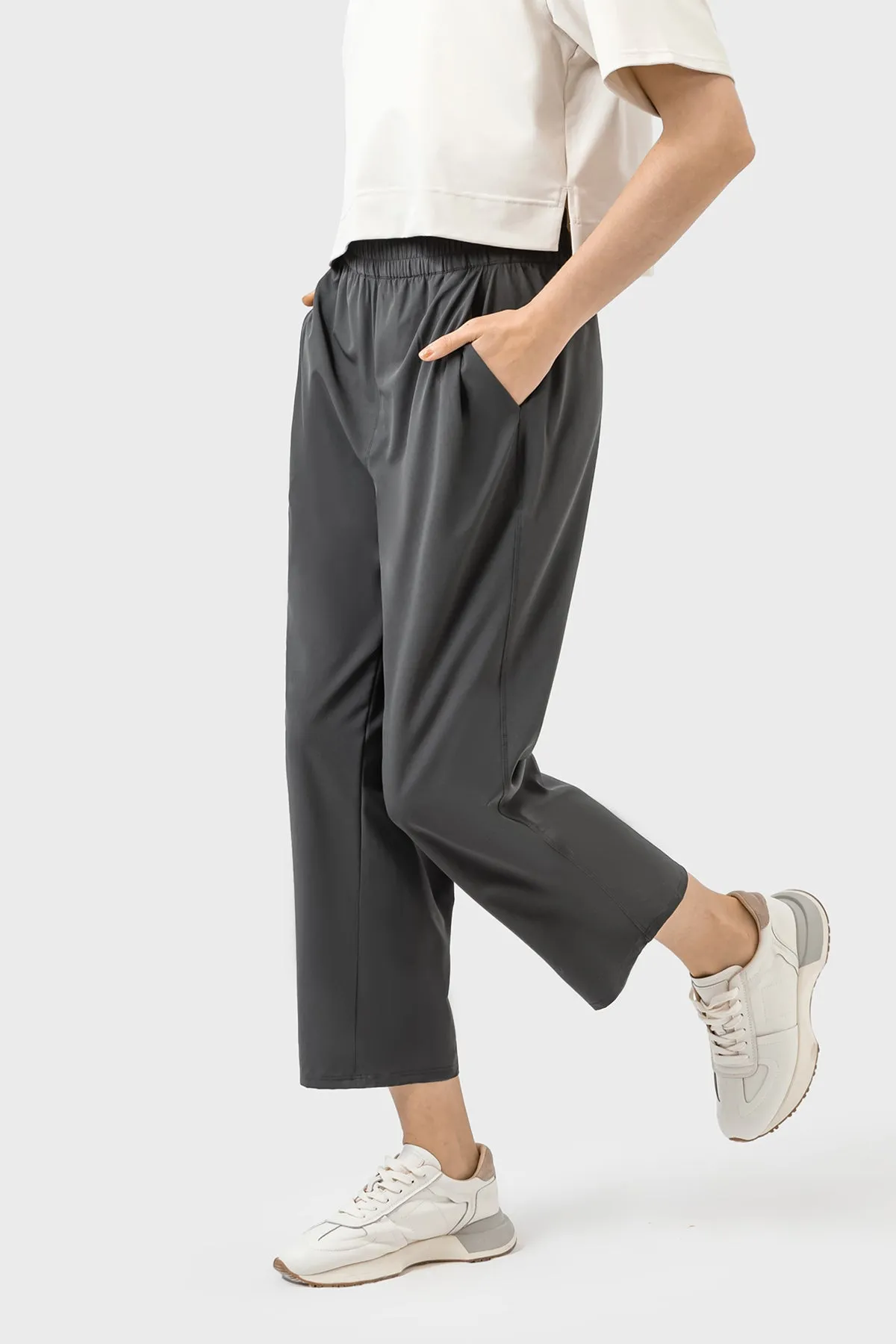 Loose Fit Quick-Dry Cropped Sports Pants