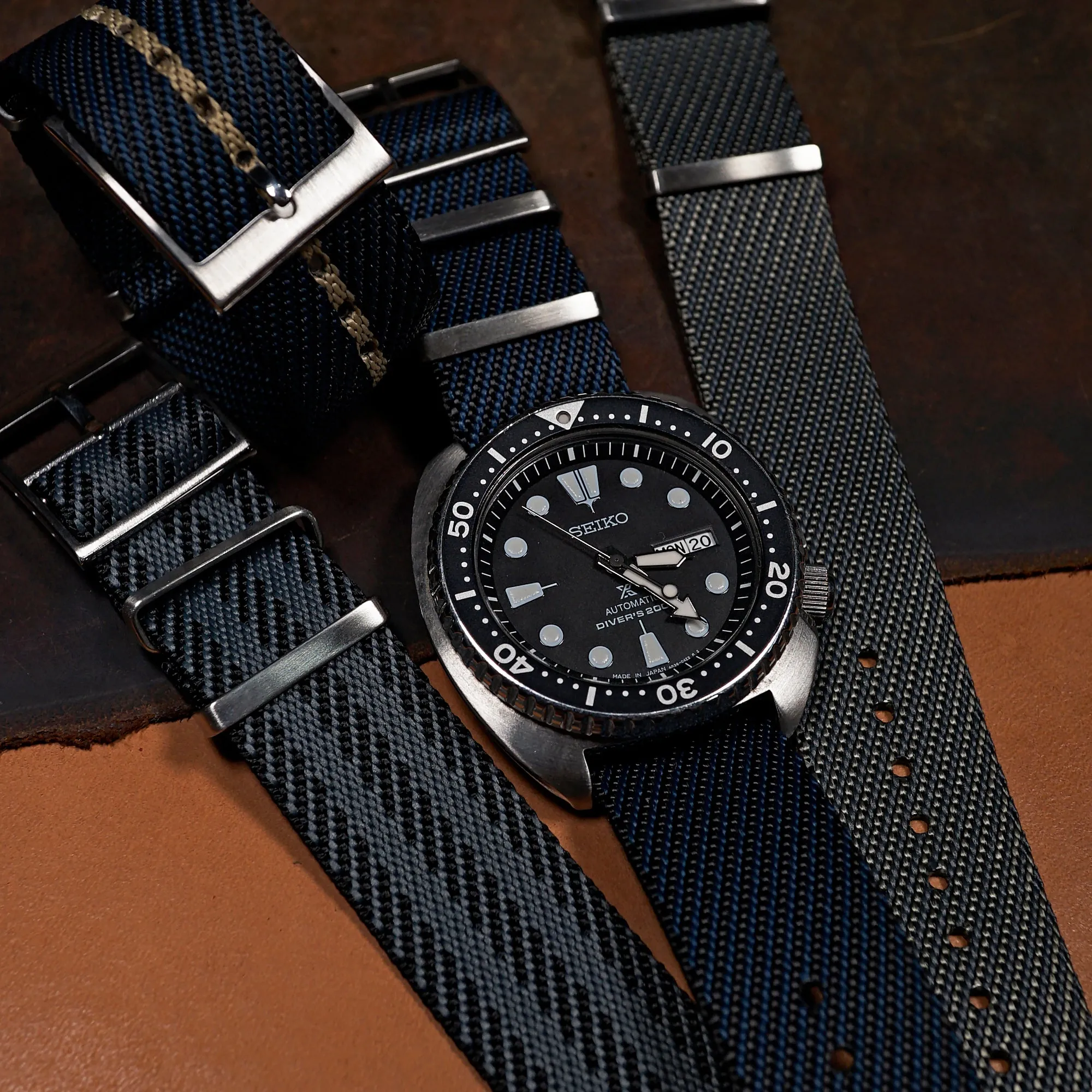 Lux Single Pass Strap in Navy