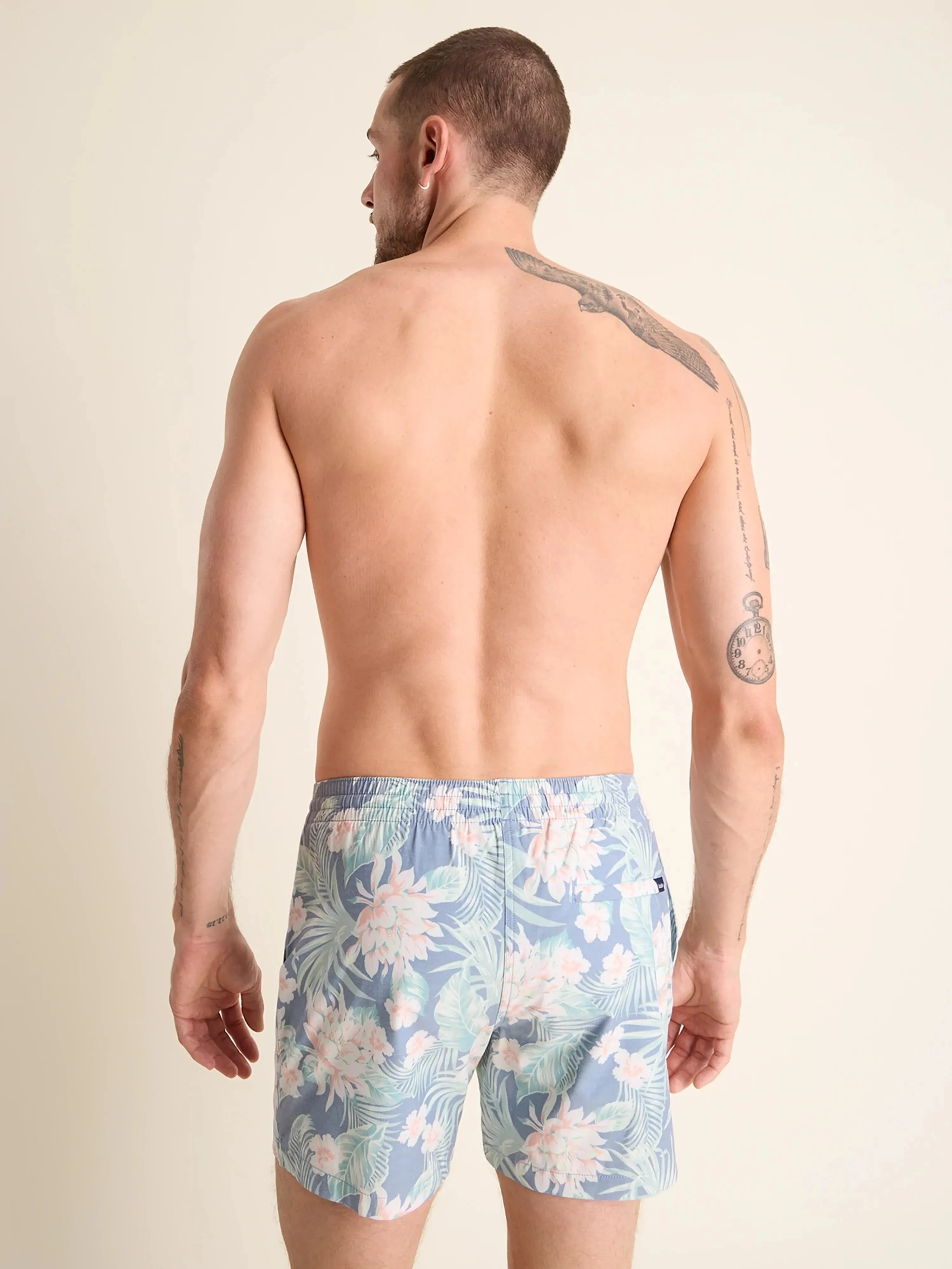 The Resort Wears 5.5" (Faded Classic Lined Swim Trunk)