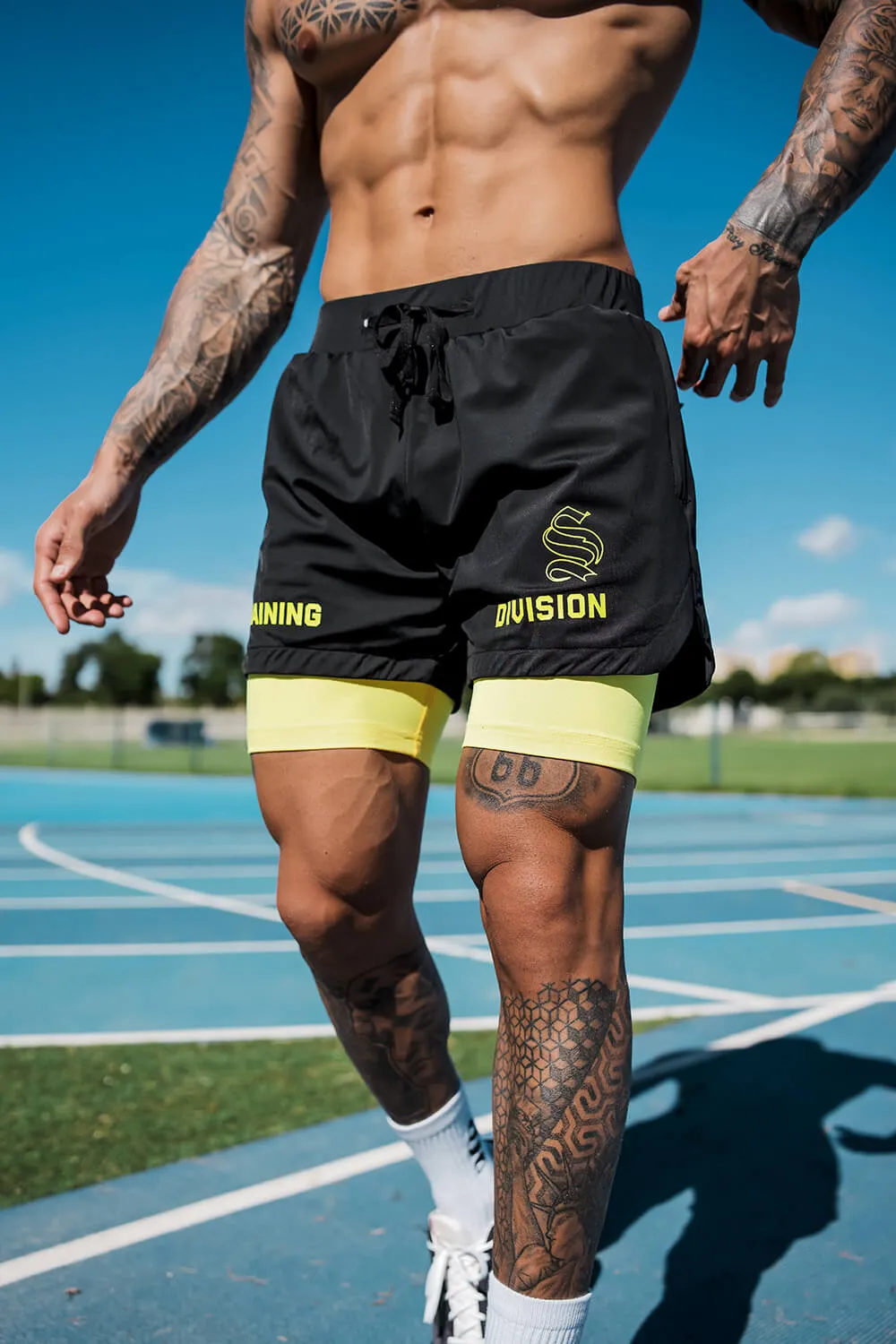 Venom 365 Shorts - Black/Yellow