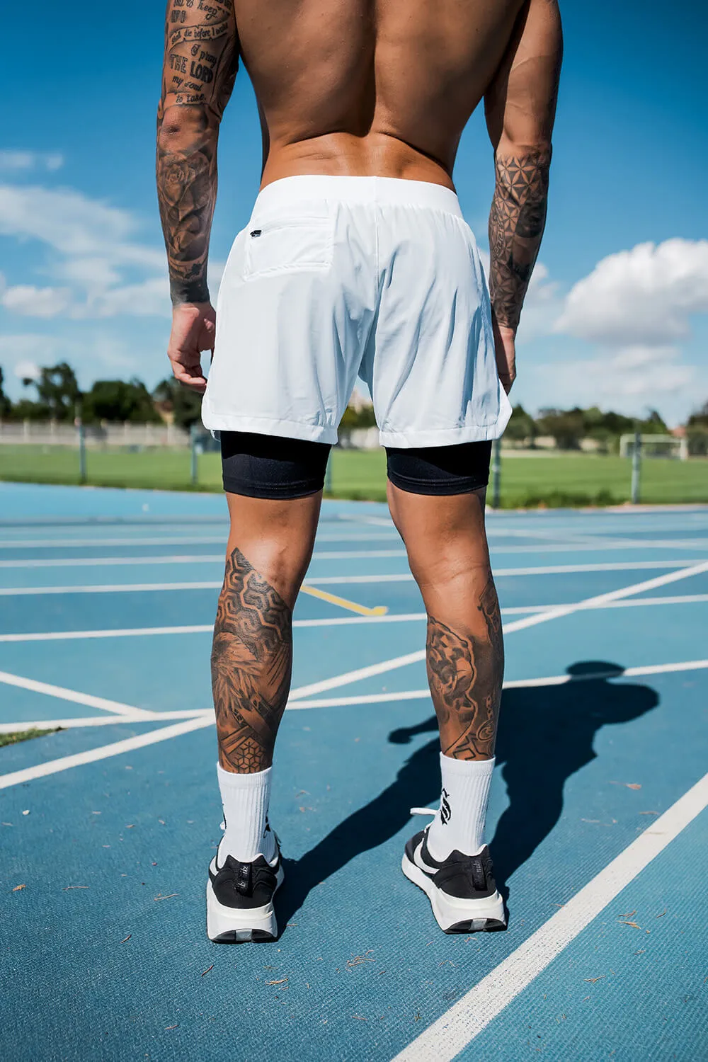 Venom 365 Shorts - White/Black